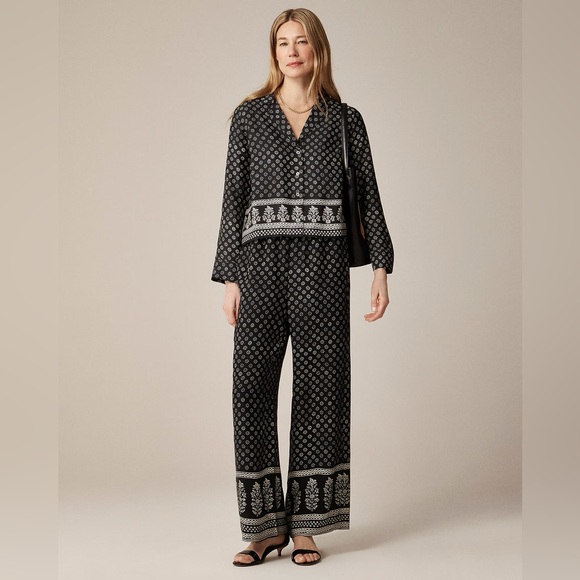 J.Crew Cropped Stratus pant in block print CI948